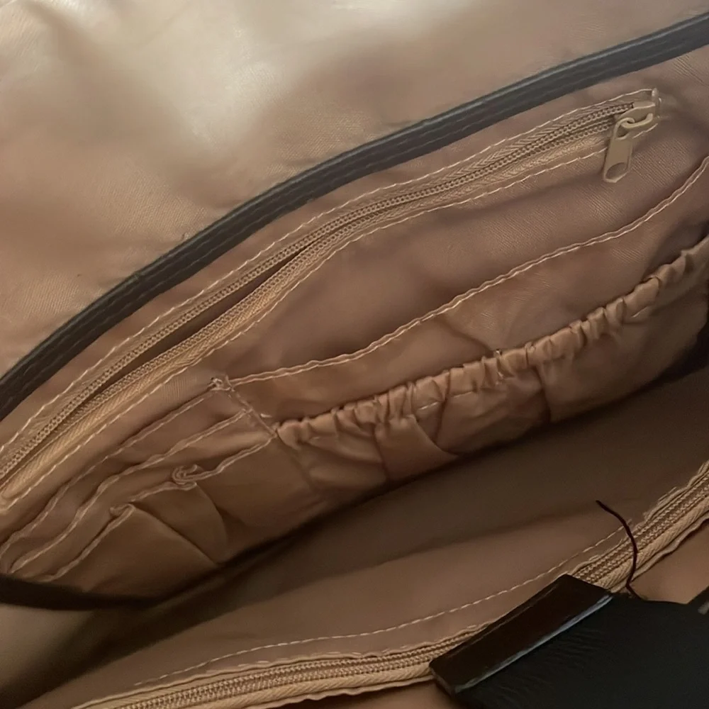 Laptop shoulder bag
